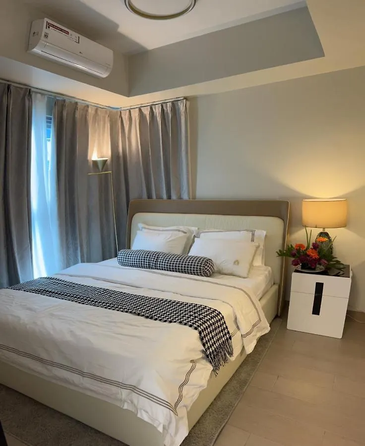 1Brfacing Manilabay Sunsetnear Okada Solaire 1Park Apartment