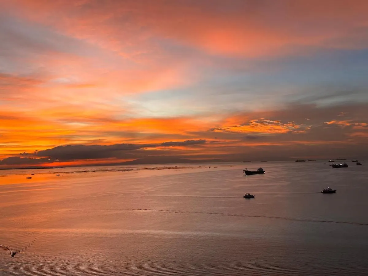 1Brfacing Manilabay Sunsetnear Okada Solaire 1Park Daire